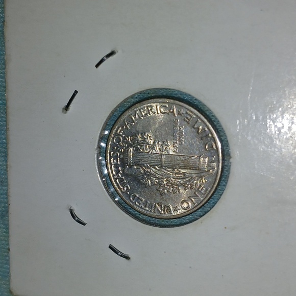 1941 mercury dime in pristine brilliant uncirculated condition. - Picture 3 of 4